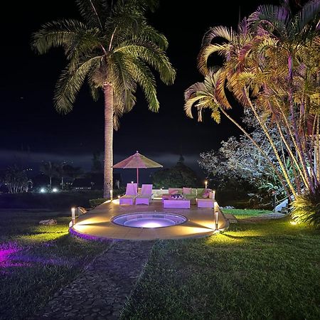 Hotel Maca Lago كاليما المظهر الخارجي الصورة