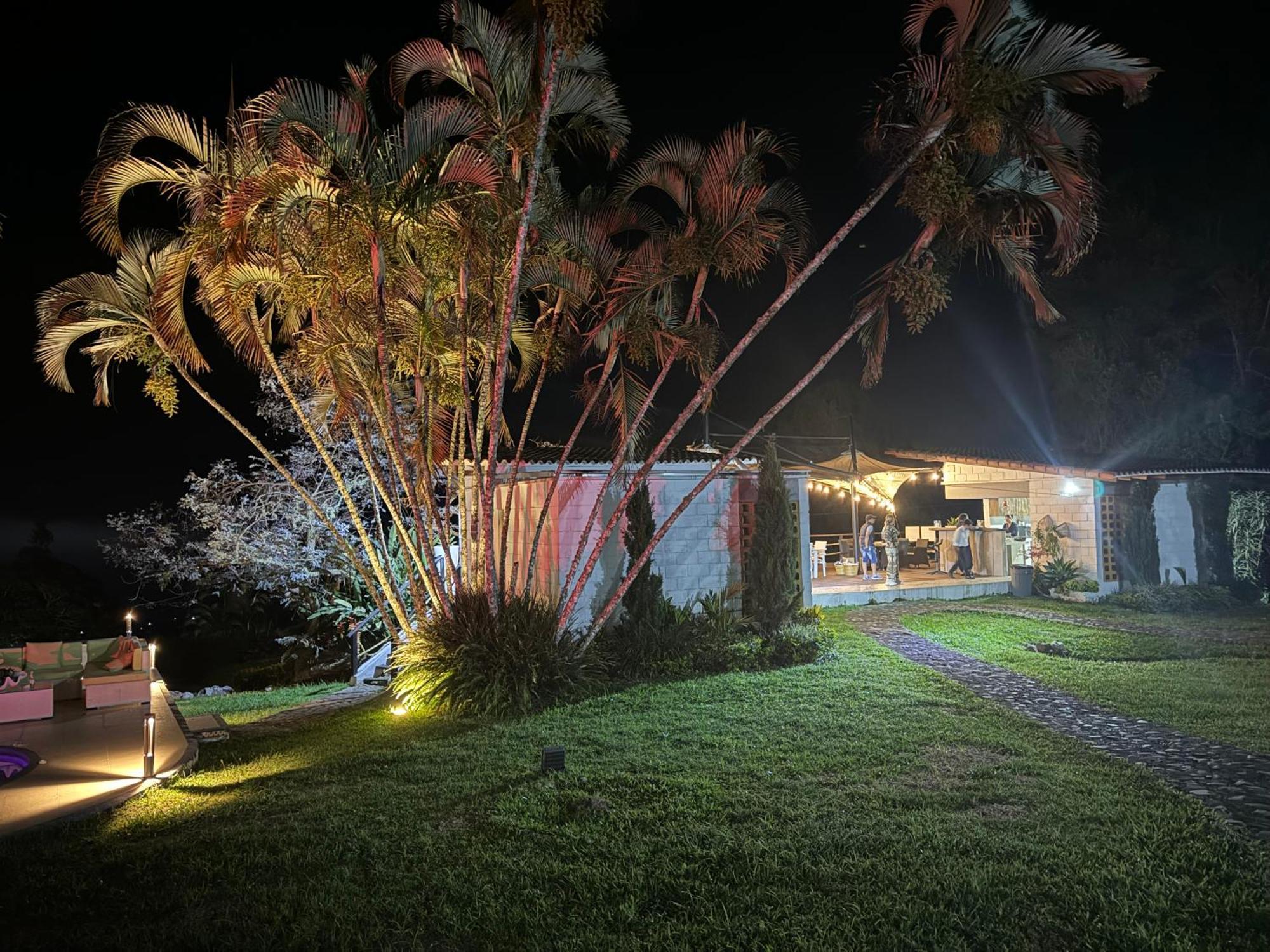 Hotel Maca Lago كاليما المظهر الخارجي الصورة