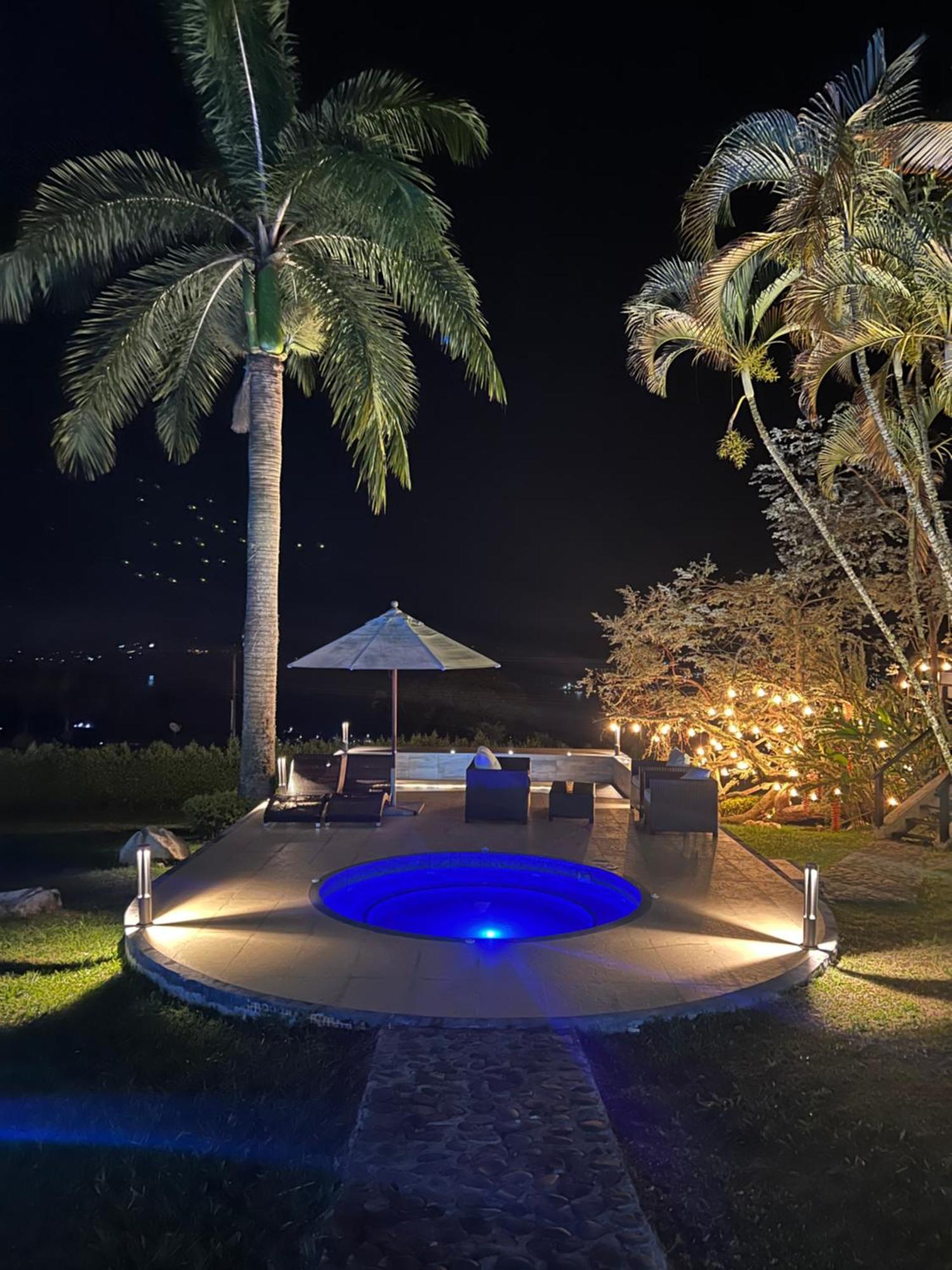 Hotel Maca Lago كاليما المظهر الخارجي الصورة