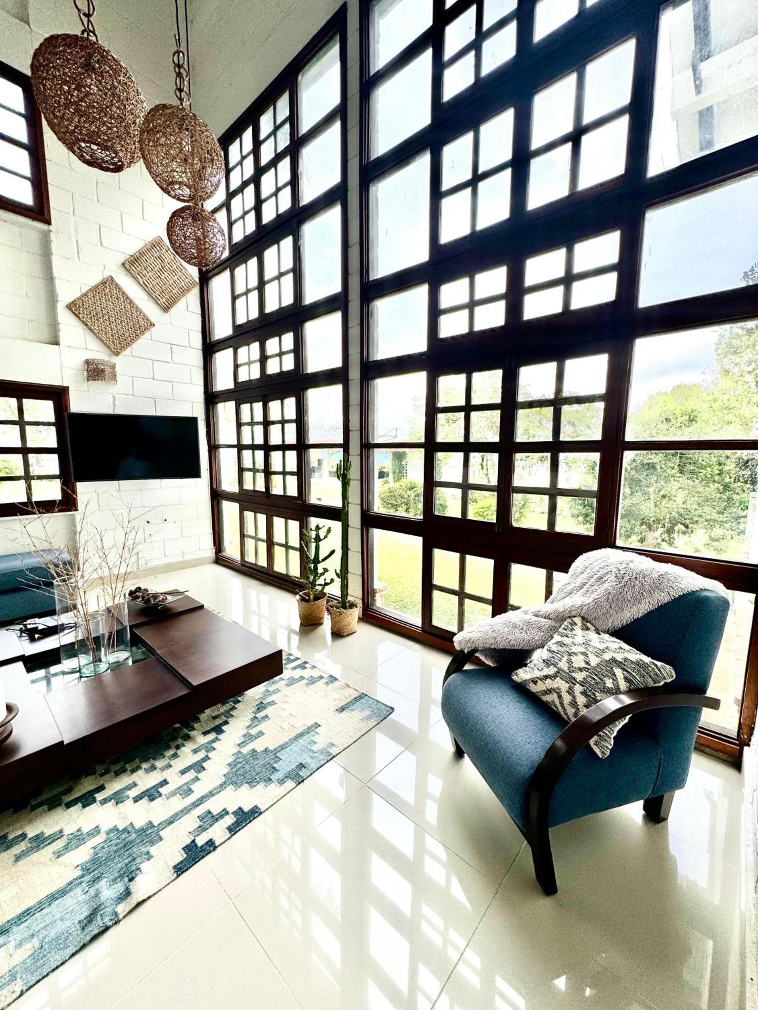 Hotel Maca Lago كاليما المظهر الخارجي الصورة